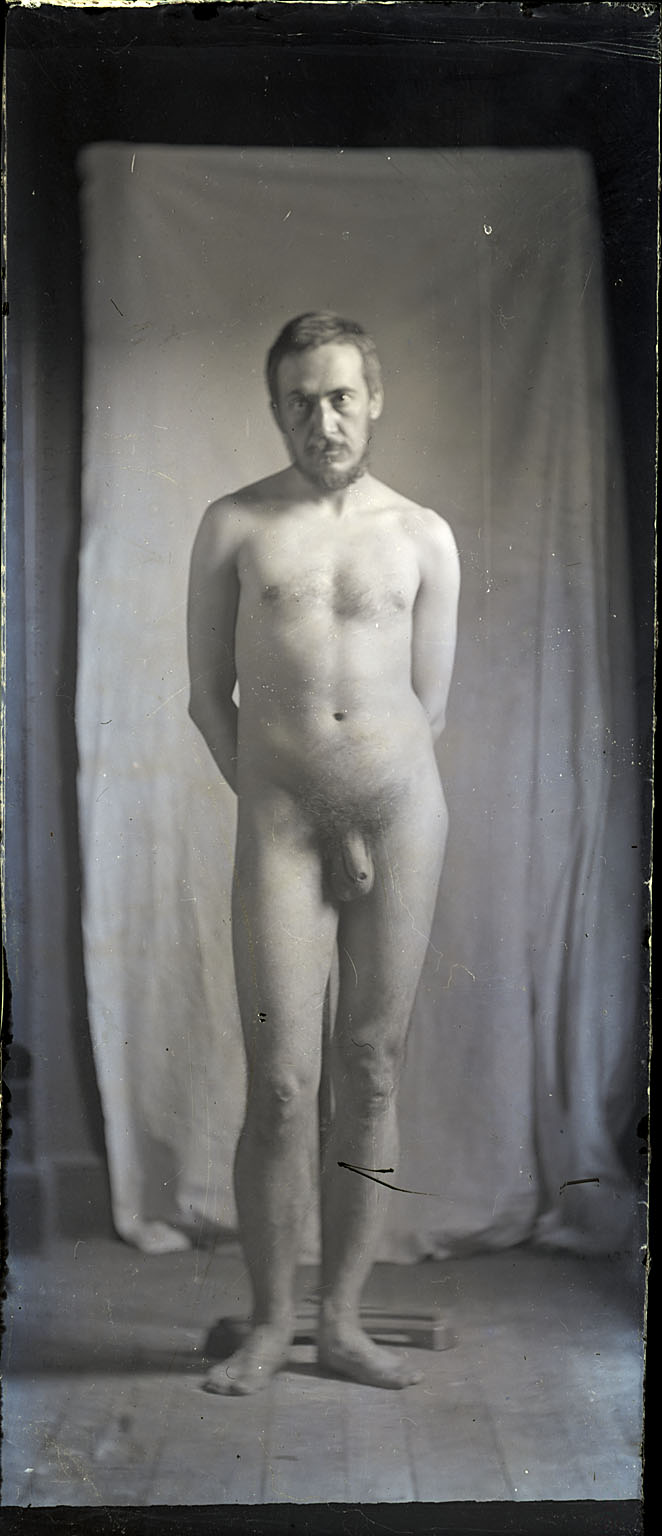 Naked series: Thomas Eakins in front of cloth backdrop, pose 5