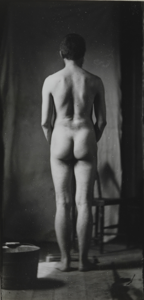 Naked series: Thomas Eakins in front of cloth backdrop, pose 6