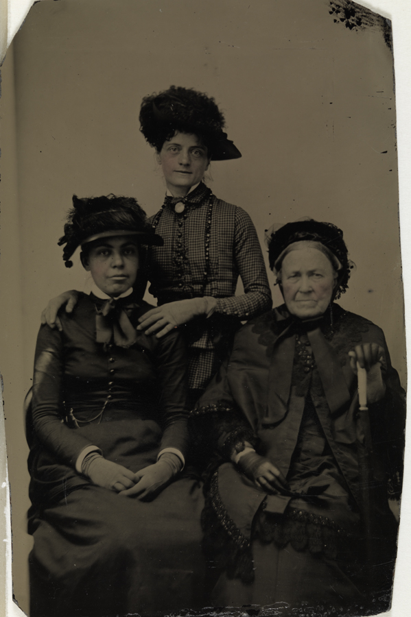 Margaret Eakins, Susan Macdowell Eakins and Mary Trimble