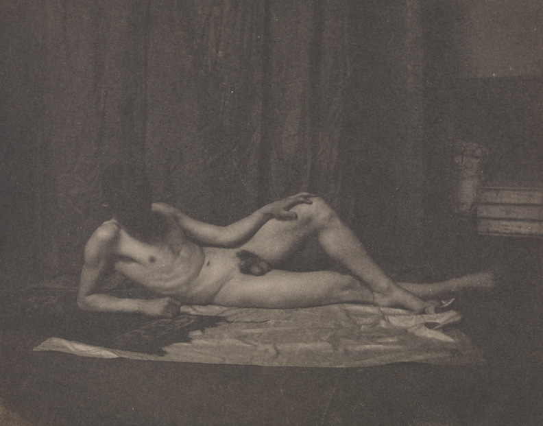 Bill Duckett nude, reclining on side, hand on knee