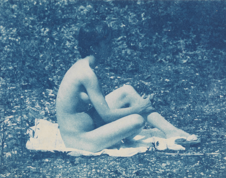 Susan Macdowell Eakins nude, sitting, facing right, hands clasping left leg               