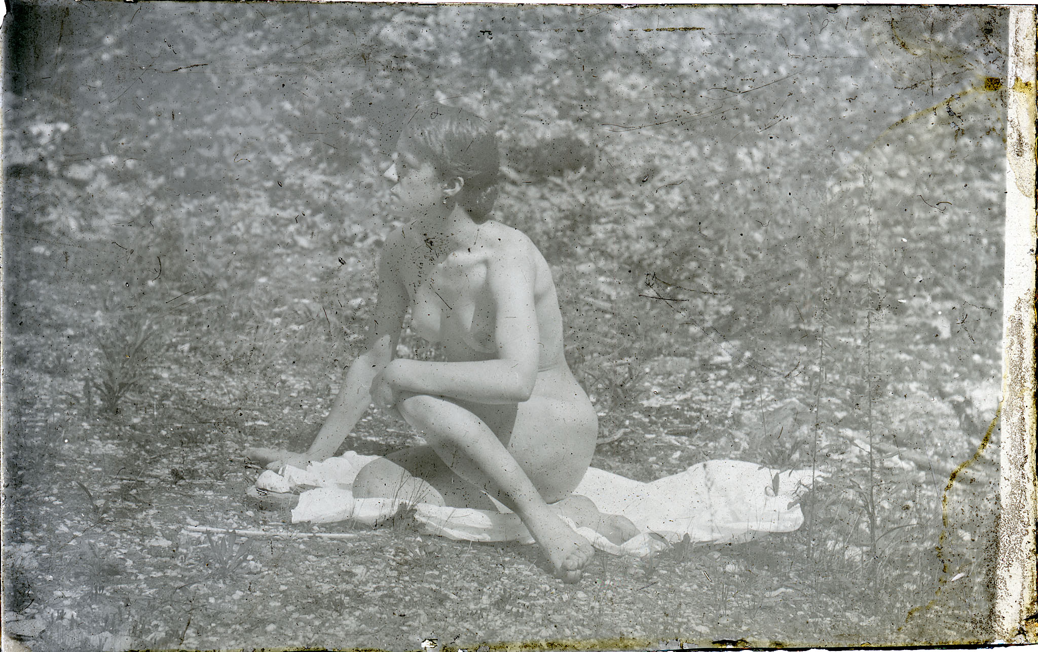 Susan Macdowell Eakins nude, sitting, facing right, hand on knee