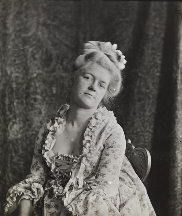 Elizabeth Macdowell in eighteenth-century dress