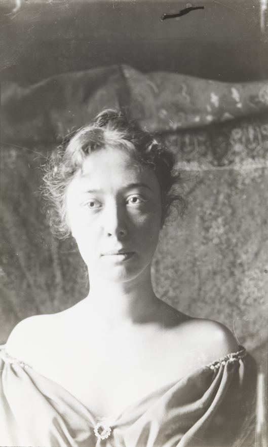 Clara Mather, bust-length portrait