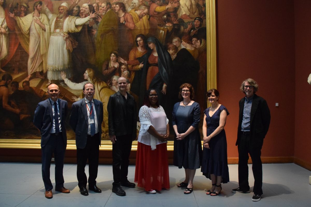 2019 Low-Residency MFA Commencement (L-R): School of Fine Arts Dean Clint Jukkala, PAFA President and CEO David R. Brigham, Kevin Richards, Lyn Townes '19, Anne Greenwood '19, Alexis Granwell, and David Dempewolf.