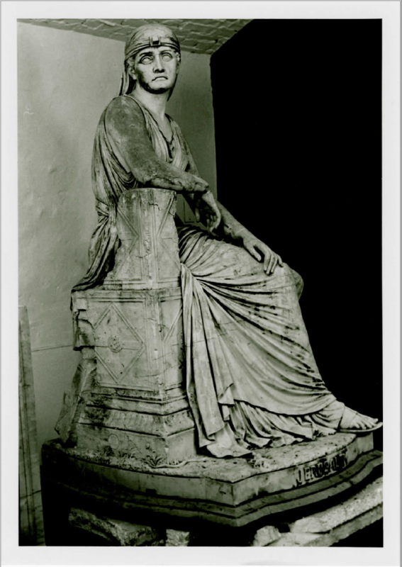 statue inside before conservation